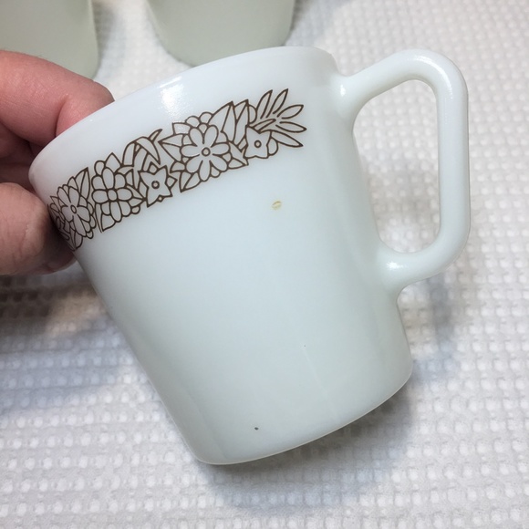 Pyrex Woodland Pattern Milk Glass Mugs (Set of 3) - Picture 4 of 4